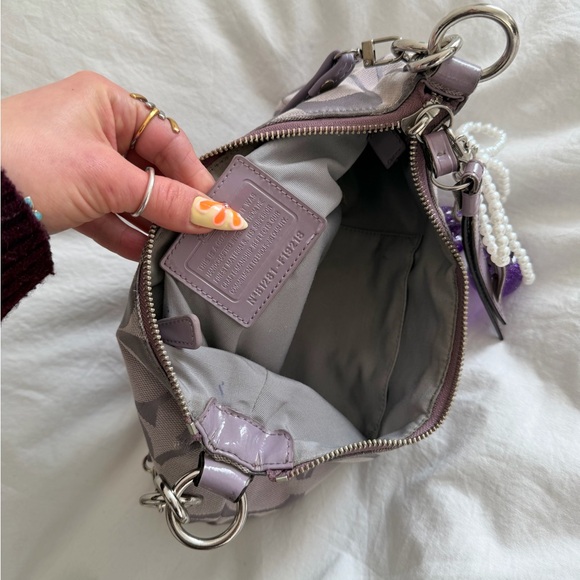 Vintage Coach Demi Lavender Shoulder Bag - Picture 6 of 8